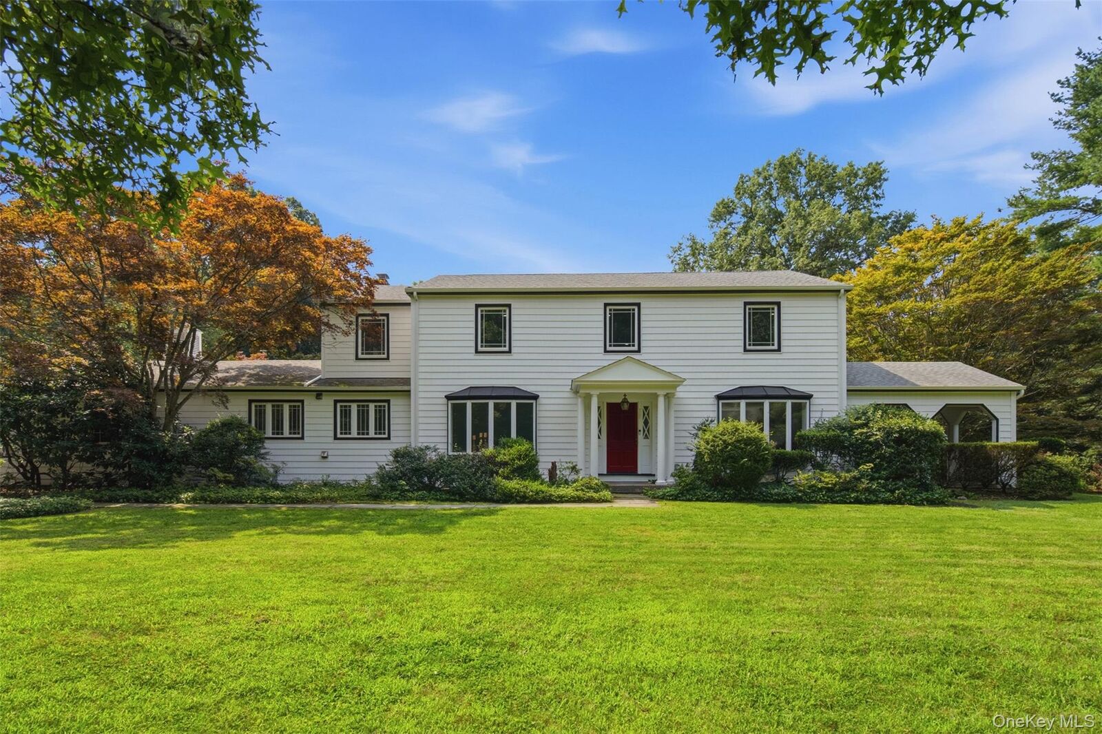 Property Photo:  897 Ripley Lane  NY 11771 