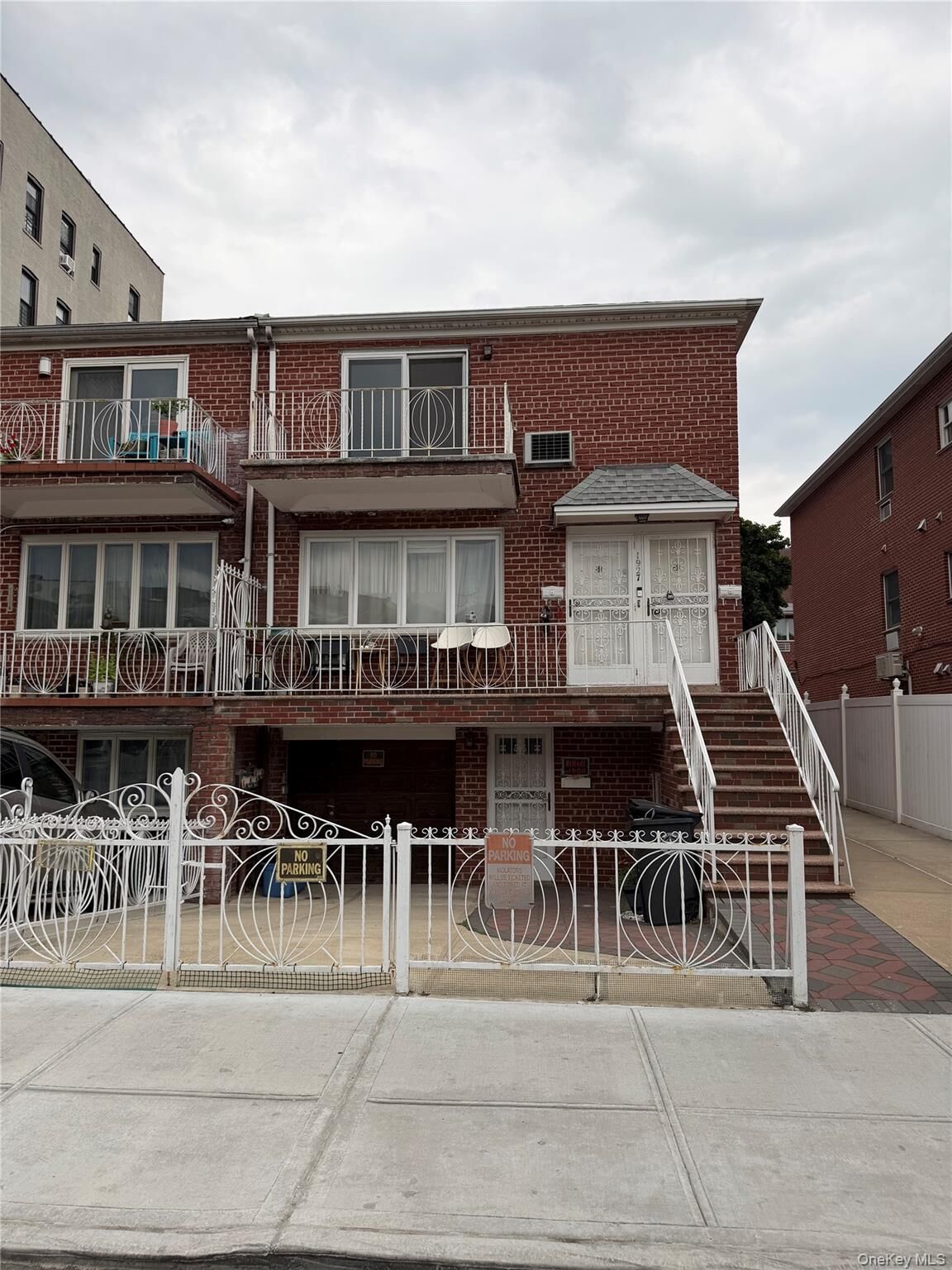 Property Photo:  1927 84th Street 3rd Floor  NY 11214 