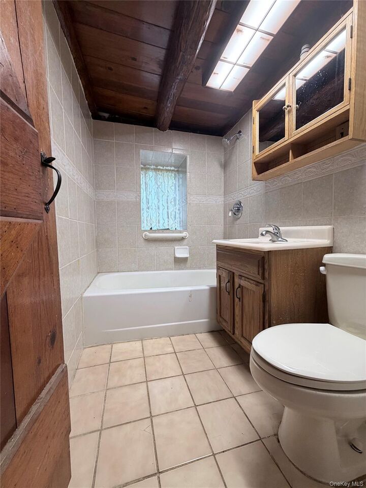 Property Photo:  12 Mountainview Road  NY 10925 