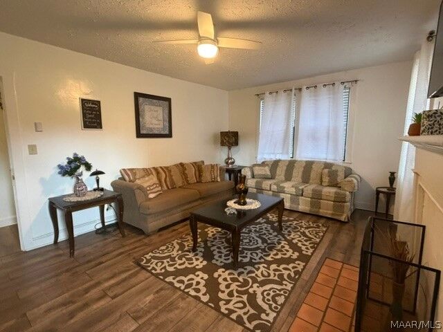 Property Photo: 1005 Memorial Avenue AL 36701