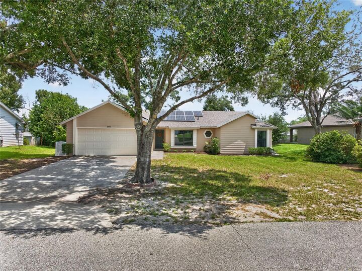 Property Photo:  2495 E Tipton Drive  FL 32738 