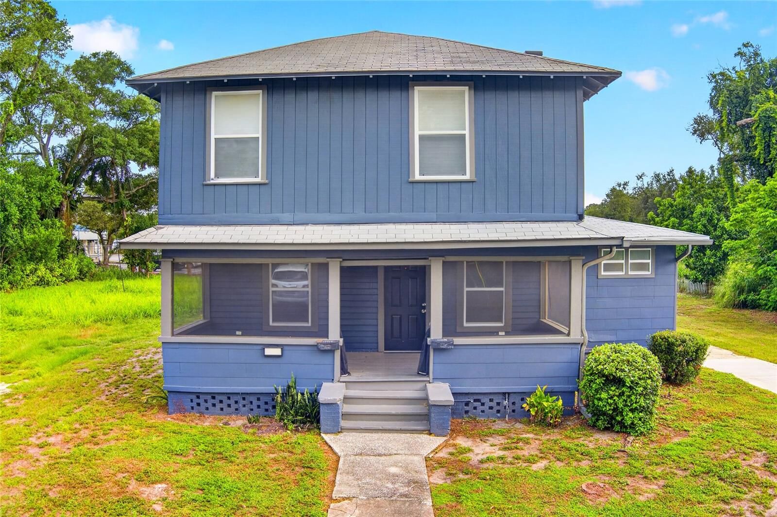 Property Photo:  1615 14th Street S  FL 33705 