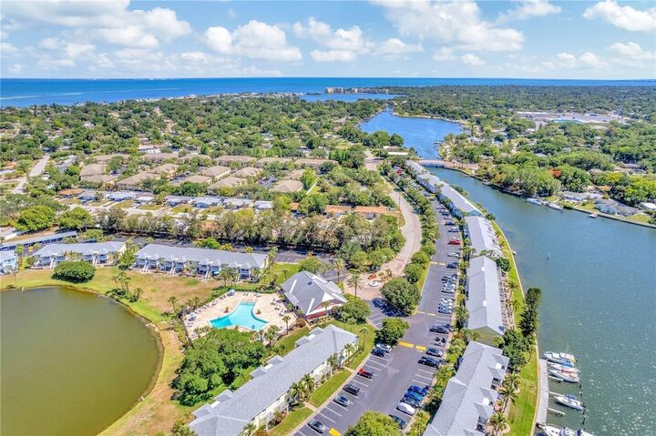 Property Photo:  118 Pompano Drive SE B  FL 33705 