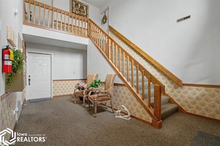 Property Photo:  1609 Orchard Meadow Drive A2  IA 52601 