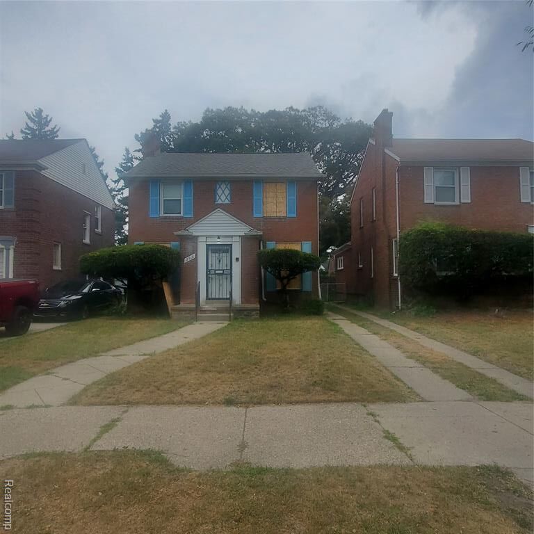 Property Photo: 18918 Hartwell Street MI 48235 1347