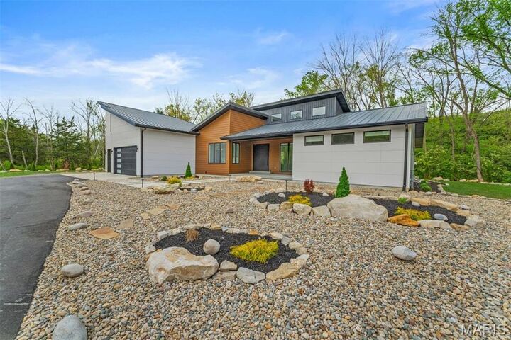 Property Photo:  4513 Du Bourg Lane  MO 63128 
