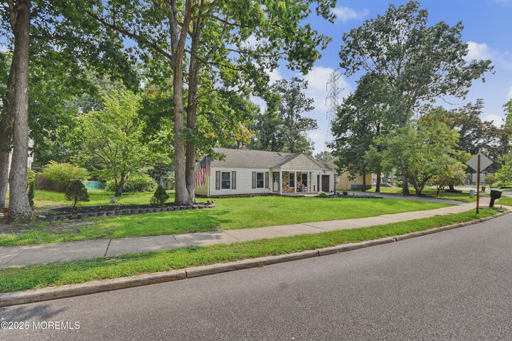 Property Photo:  35 Buckingham Drive  NJ 08527 