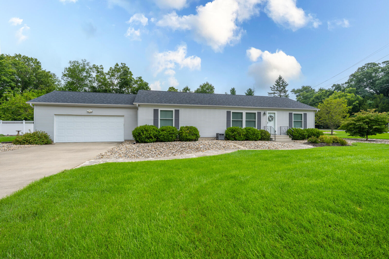 Property Photo: 2199 Broadway MI 49022