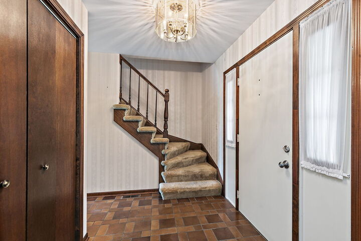 Property Photo:  1105 Beach Comber Drive  IL 60193 