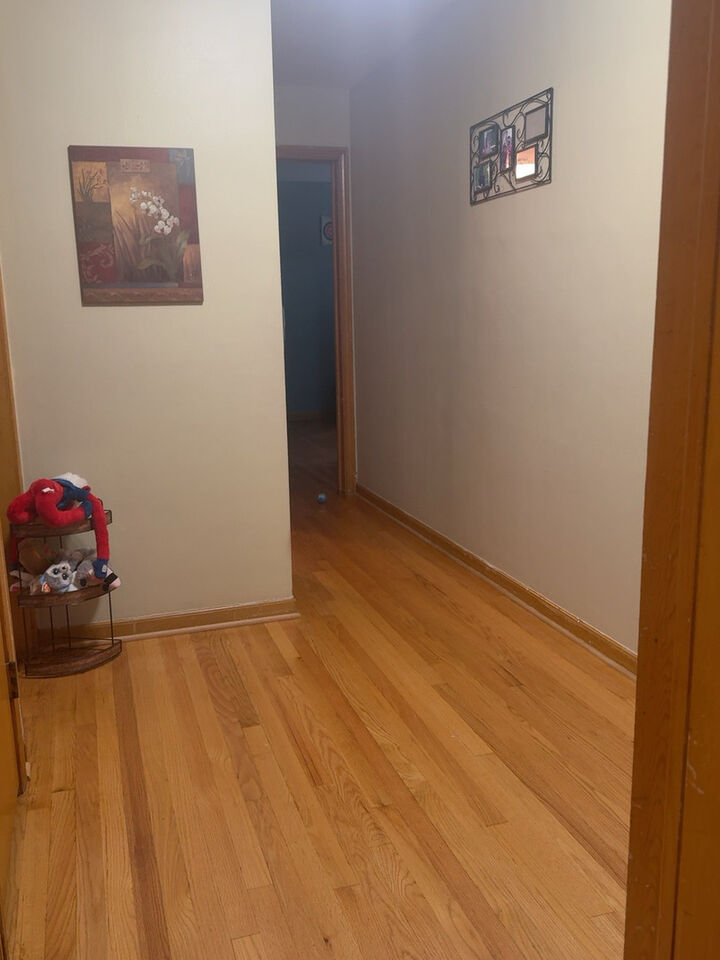 Property Photo:  5910 W Higgins Avenue 1  IL 60630 