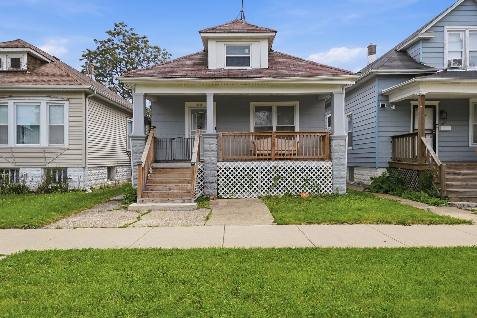 Property Photo:  10747 S Forest Avenue  IL 60628 