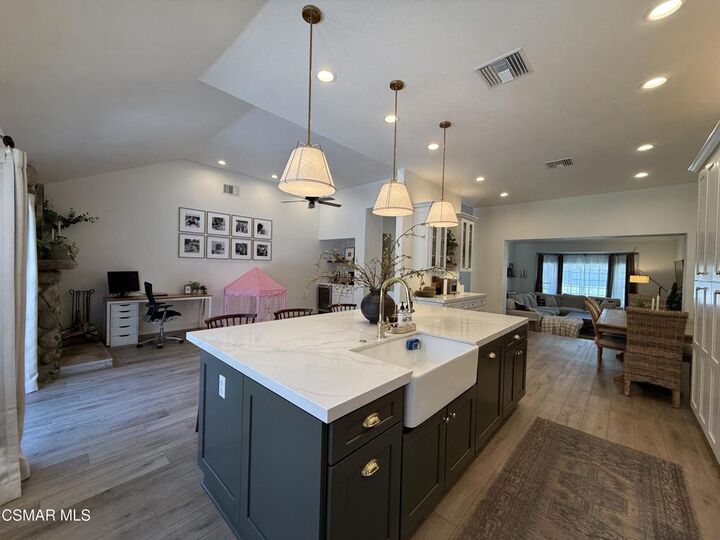 Property Photo: 2690 Deerwood Avenue CA 93065