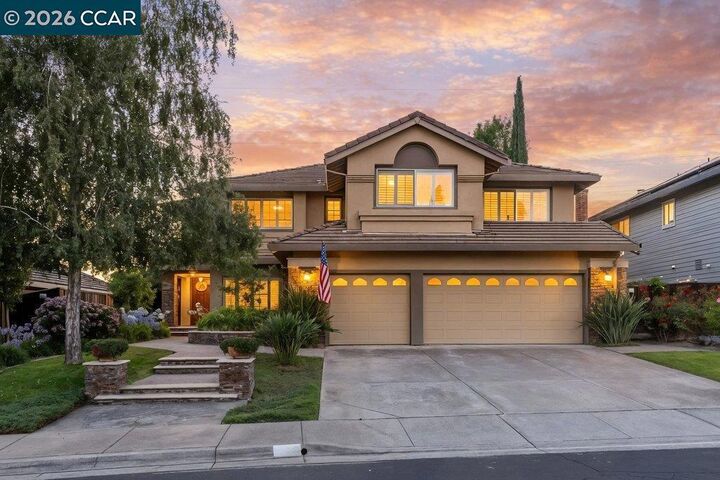 Property Photo:  318 Sunset Dr  CA 94506 