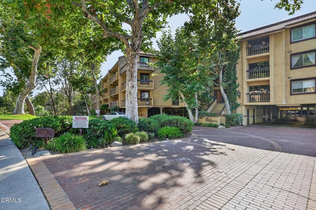 Property Photo:  3481 Stancrest Drive 126  CA 91208 