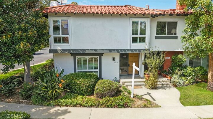 Property Photo:  2214 Vista Hogar  CA 92660 