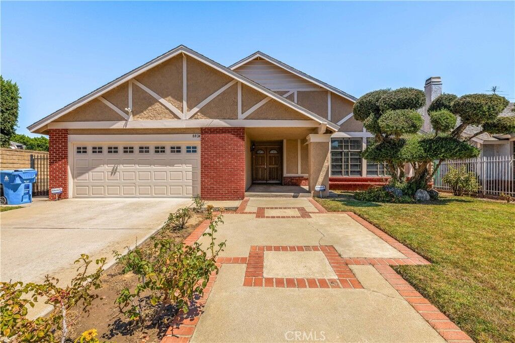 Property Photo:  8824 Sari Avenue  CA 91343 