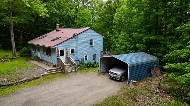 Property Photo:  7 Lovers Lane  ME 04971 