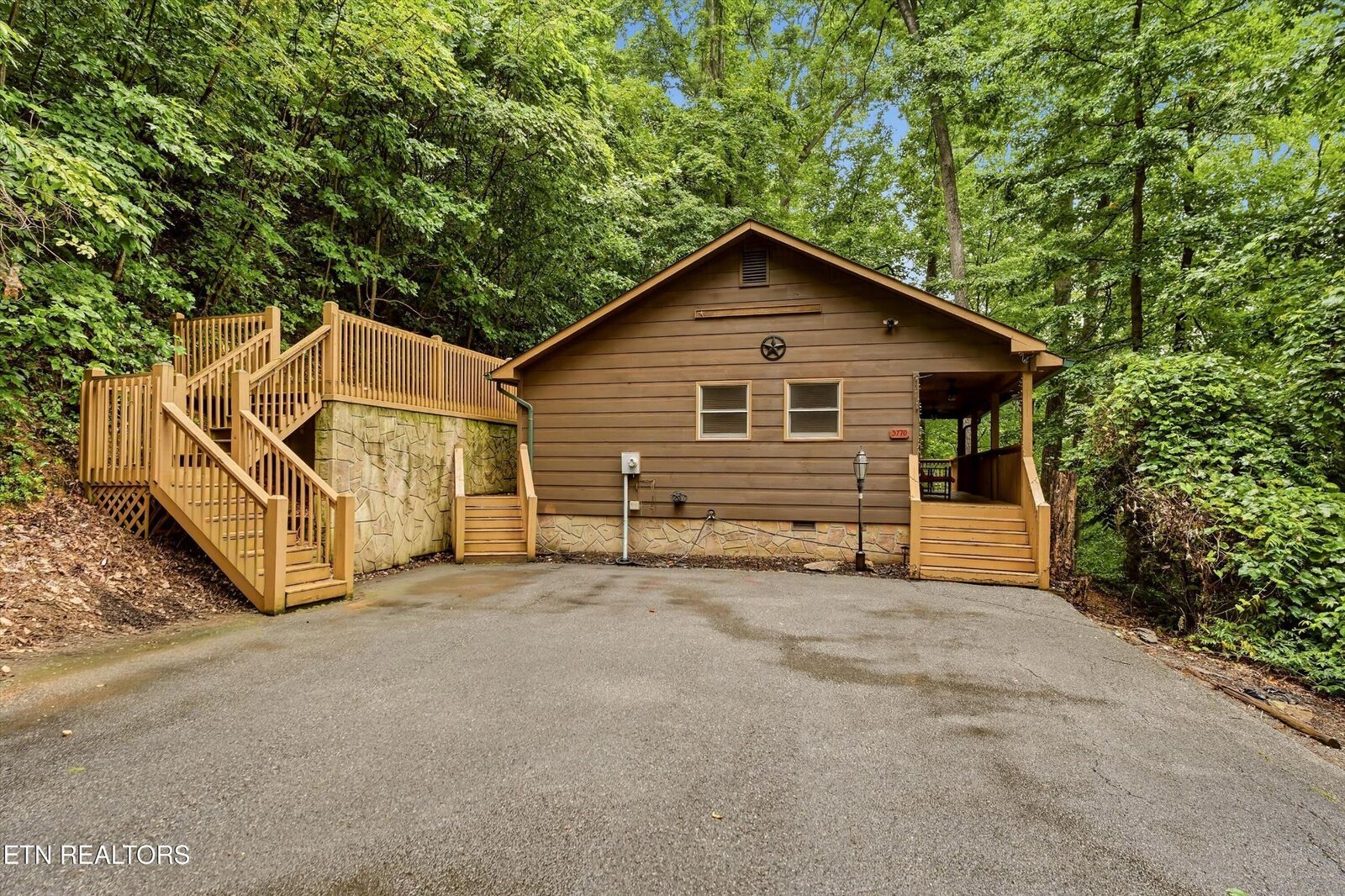 Property Photo:  3770 Ravens Den Way  TN 37862 