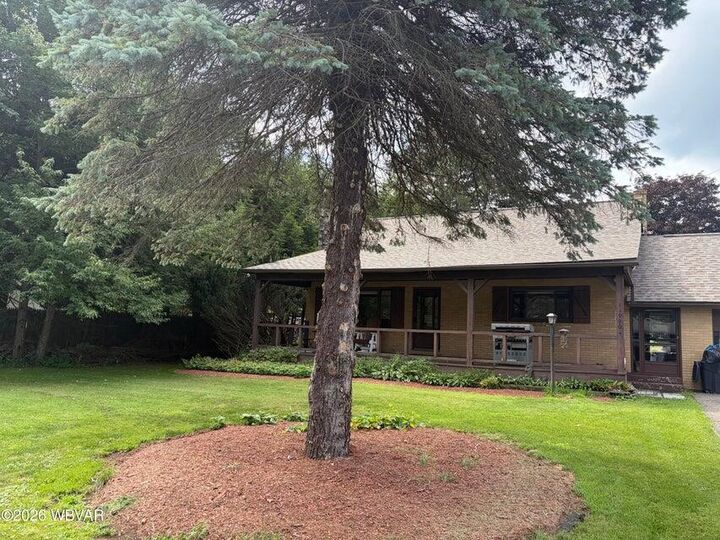 Property Photo: 11990 Route 87 PA 18614