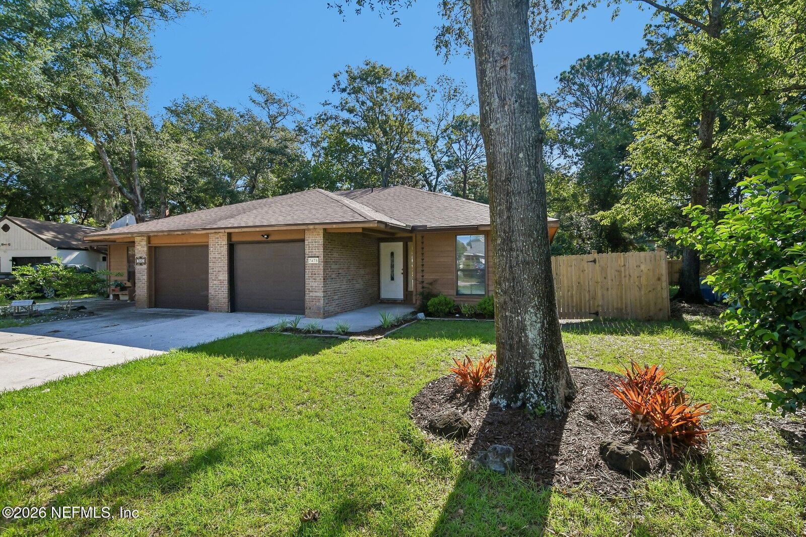 Property Photo: 7478 Colony Cove Lane FL 32277