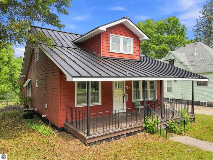 Property Photo: 510 W Main MI 49663