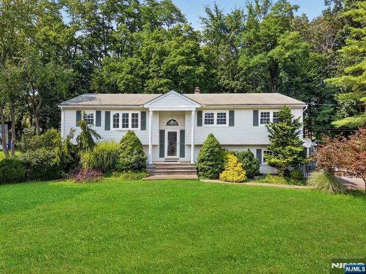 Property Photo: 13 Friar Way NJ 07470