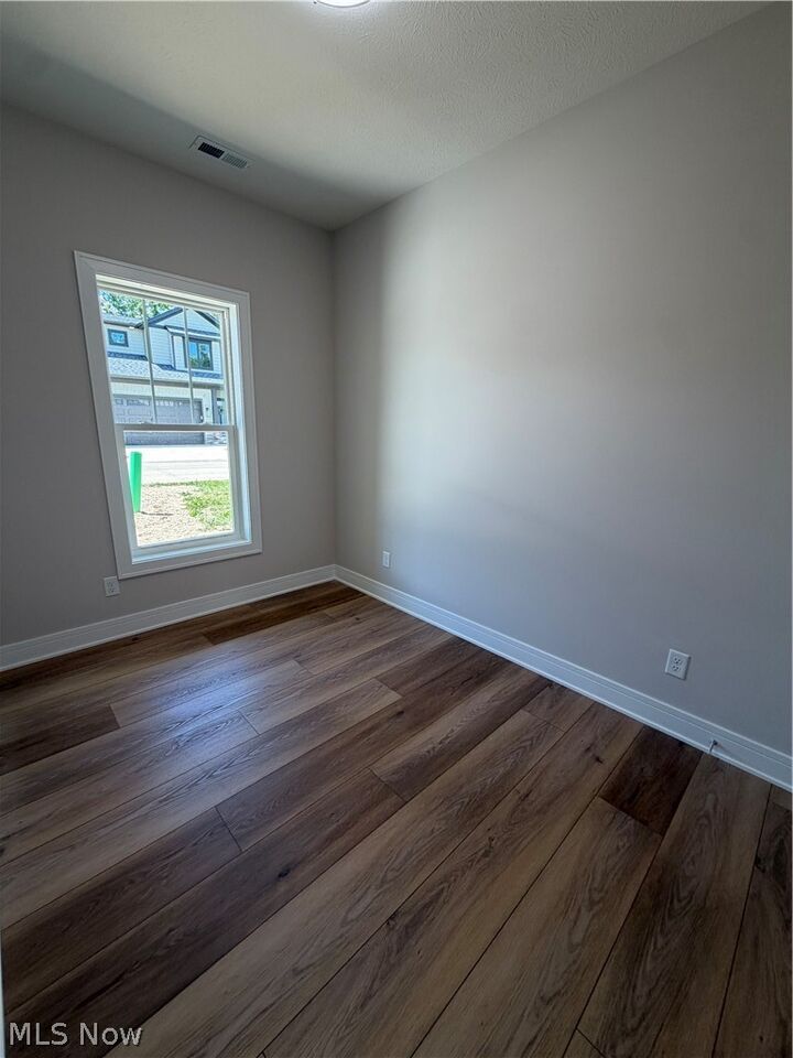 Property Photo:  7885 Fox Hunter Lane  OH 44077 