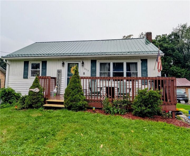 Property Photo: 2513 Clement Way OH 43920