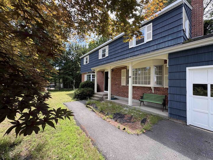 Property Photo: 29 Dunbarton Drive NH 03063