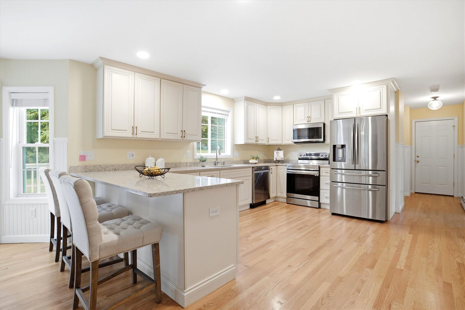 Property Photo: 694 Walnut Street NH 03104