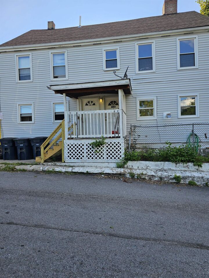Property Photo:  8A &Amp 8B Jackson Street  NH 03060 
