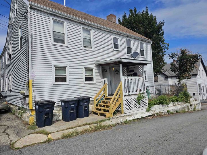 Property Photo: 8A &Amp 8B Jackson Street NH 03060
