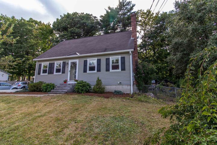 Property Photo:  29 Alpine Street  NH 03055 