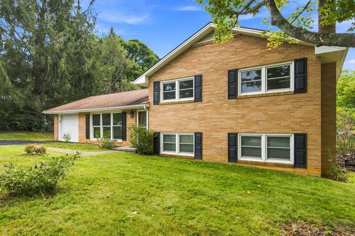 Property Photo:  325 Cheverly Drive  VA 24073 