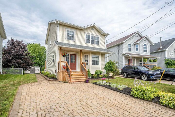Property Photo: 10 Tutor Court NS B3Z 4X9