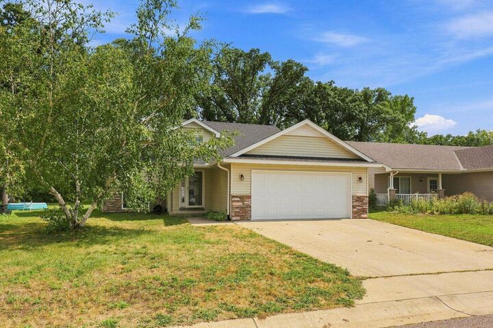 Property Photo:  2528 42nd Avenue S  MN 56301 