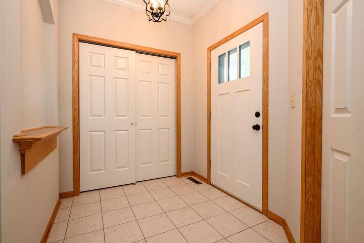 Property Photo:  4210 Lawndale Lane N  MN 55446 