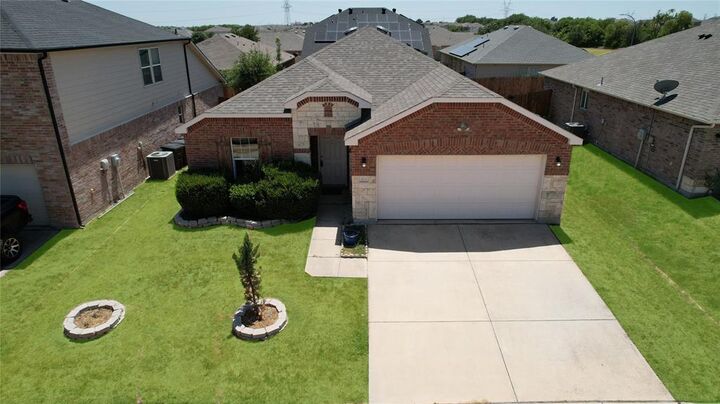 Property Photo: 433 Magma TX 76131
