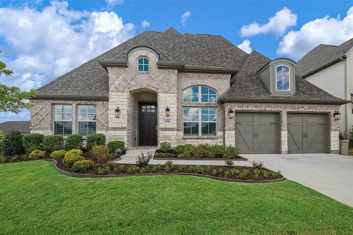 Property Photo:  1008 Turtle Creek Avenue  TX 76210 