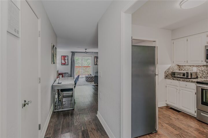 Property Photo: 40 Abingdon Lane AR 72715