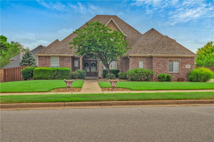 Property Photo: 4704 W Mossy Oak Trail AR 72758