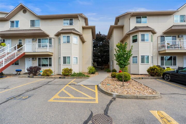 Property Photo:  4202 Alexis Park Drive  BC V1T 6H3 