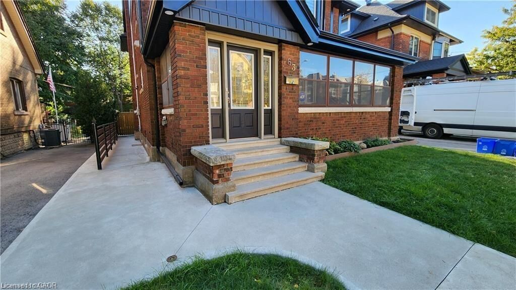 Property Photo:  63 Holton Avenue S 2  ON L8M 2L4 