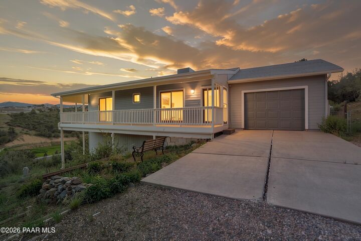 Property Photo: 803 E Carleton Street AZ 86303