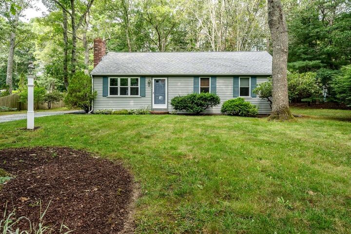Property Photo:  41 Bridle Path  MA 02648 