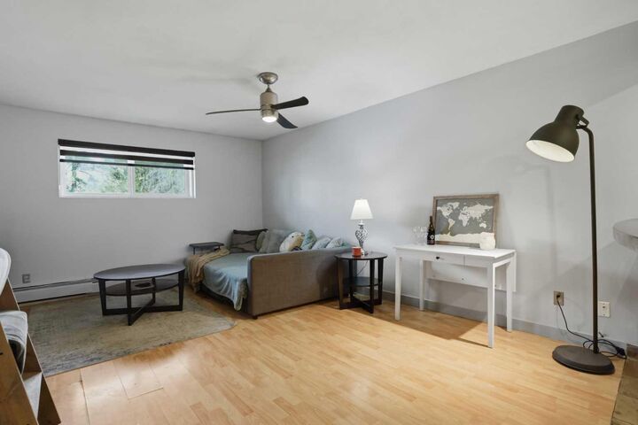 Property Photo:  1821 17A Street SW 1  AB T2T 4R7 