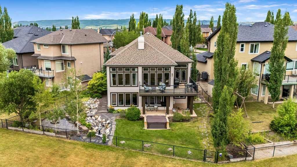 Property Photo: 22 Tuscany Estates Crescent NW AB T3L 0B2