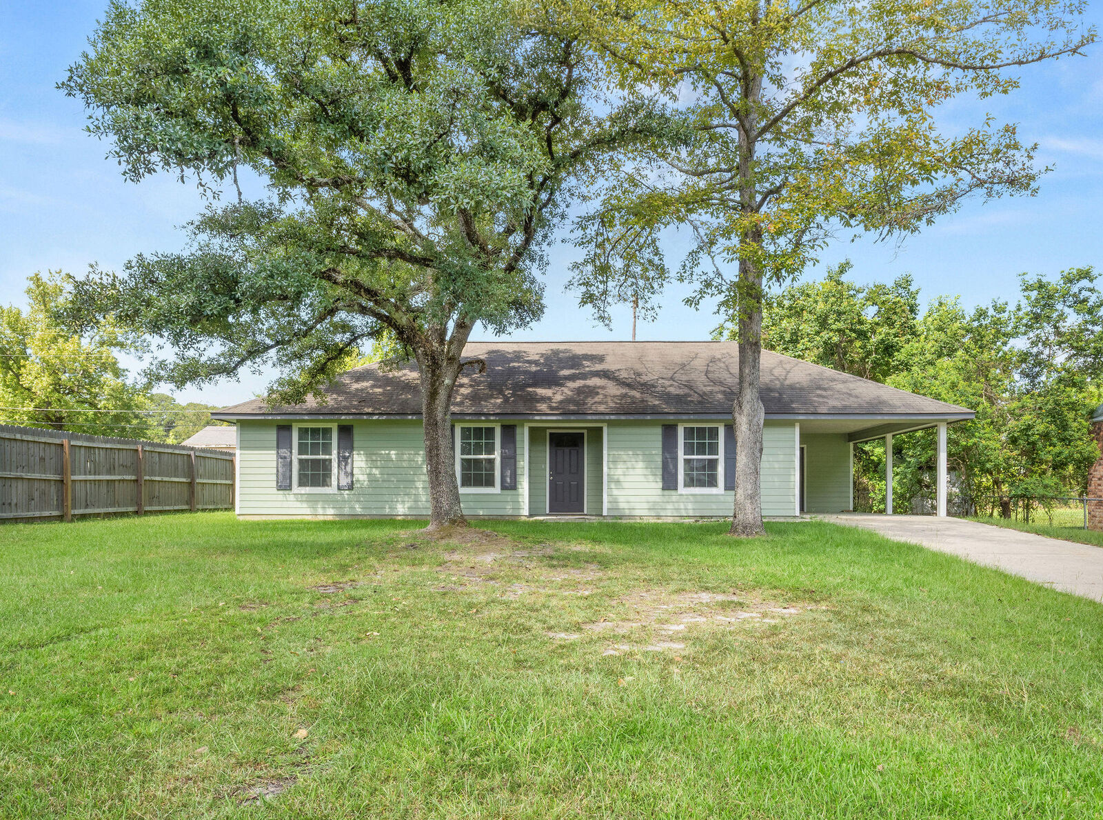 Property Photo: 516 Whittington LA 71446