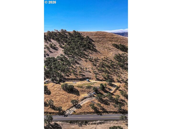 Property Photo:  5960 Cherry Heights Rd  OR 97058 