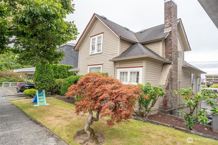 Property Photo: 105 E 2nd Street WA 98520